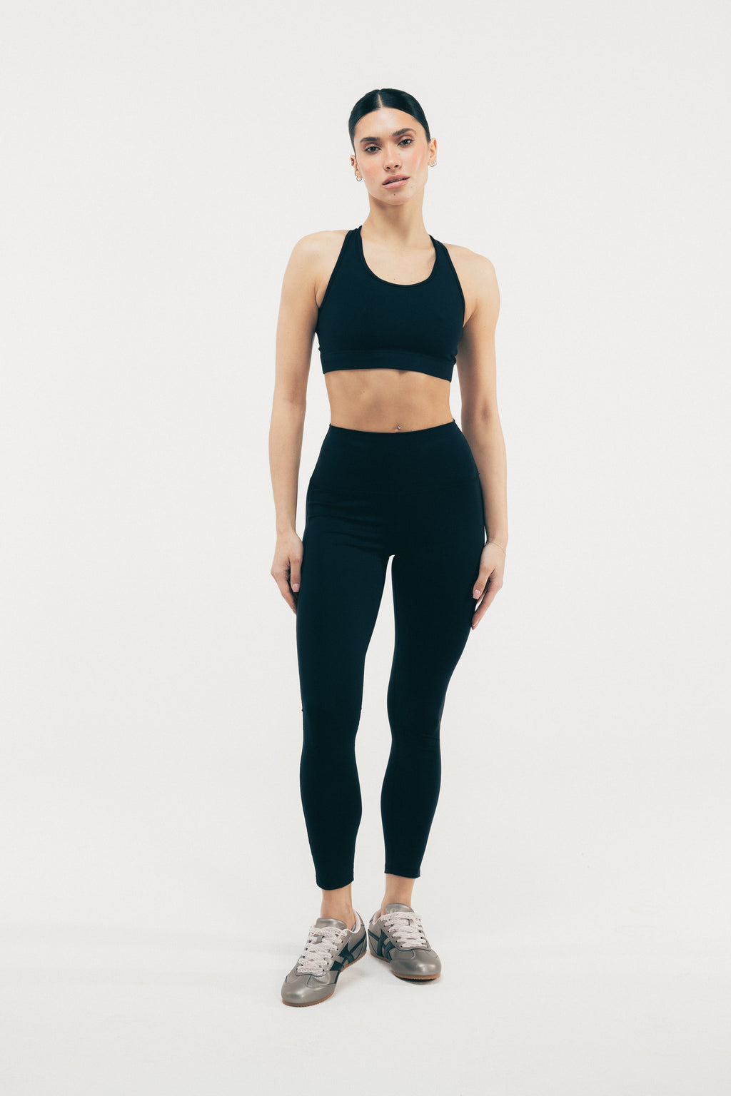 STANIK SPORTOWY EVA, LUMEA™️– CZARNY