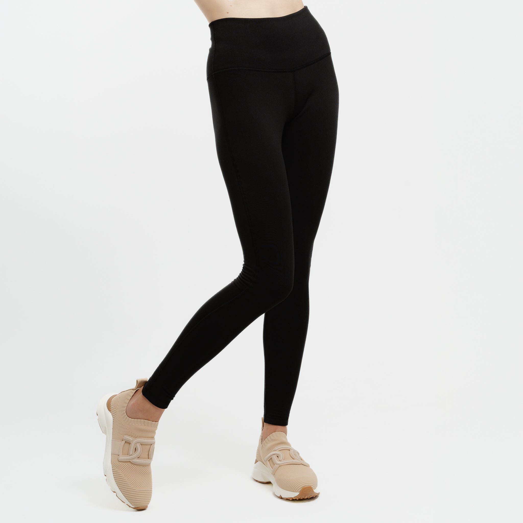 Luxurious black yoga leggings